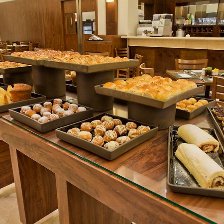 Melia Campinas Hotel Кампинас Екстериор снимка